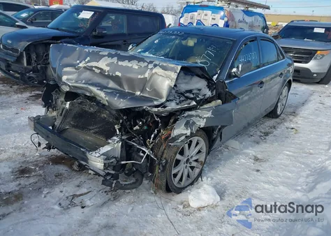 2013 Audi A4 2.0T Premium z USA, uszkodzony, nr VIN WAUFFAFL8DN007719